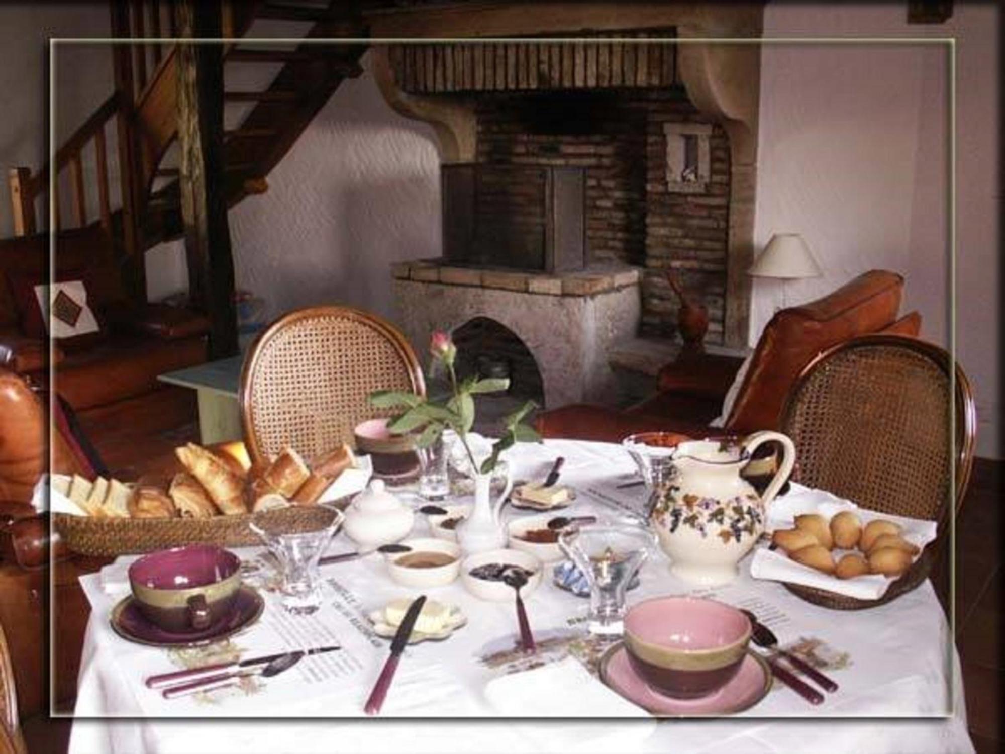 مبيت وإفطار Quincié-en-Beaujolais La Croix De Saburin المظهر الخارجي الصورة